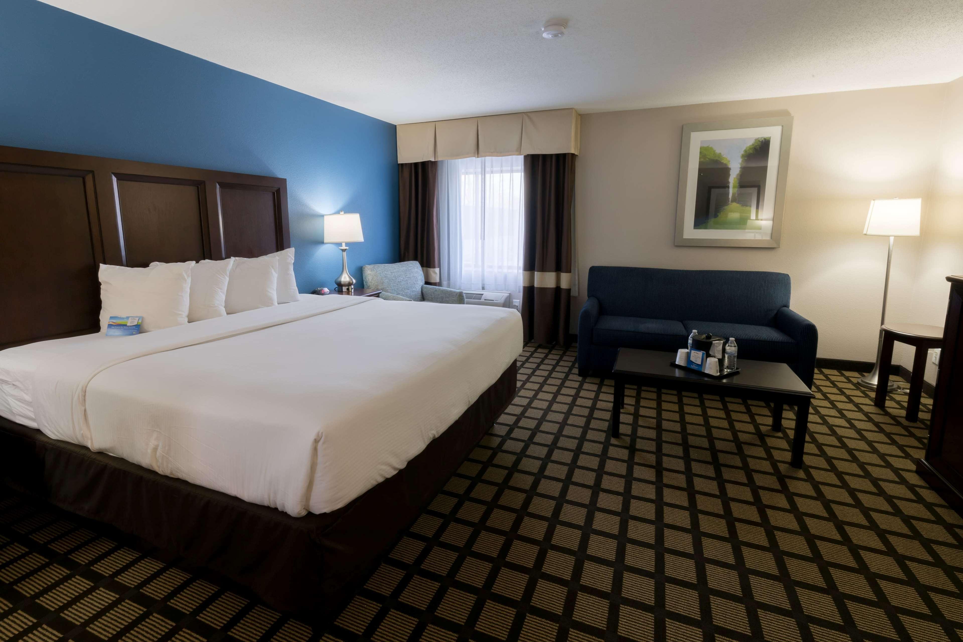 Baymont By Wyndham Detroit Airport/Romulus Otel Dış mekan fotoğraf
